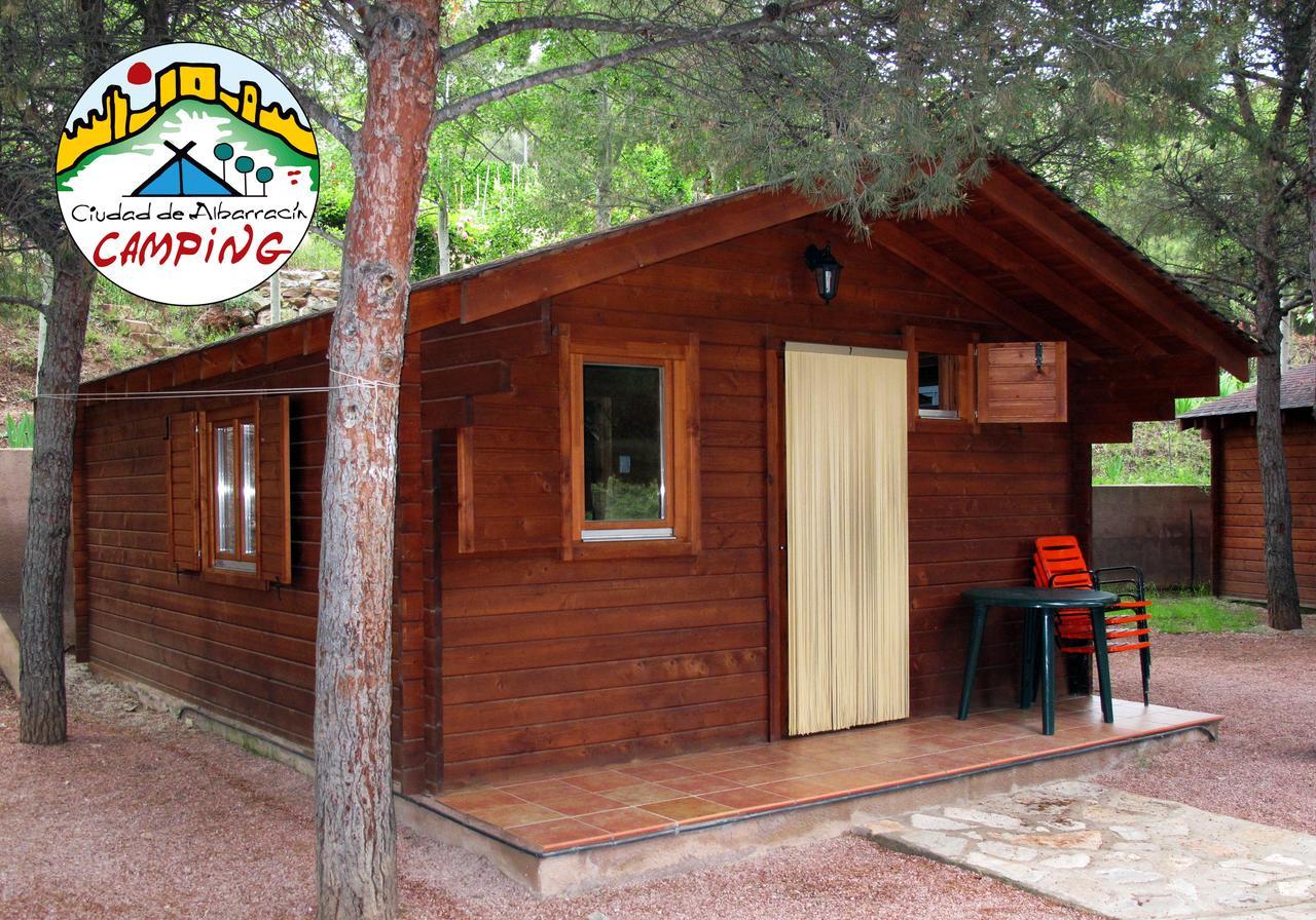 Camping-Bungalows Ciudad De Альбаррасин Экстерьер фото